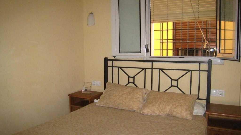 Pension La Montorena Севилья Экстерьер фото