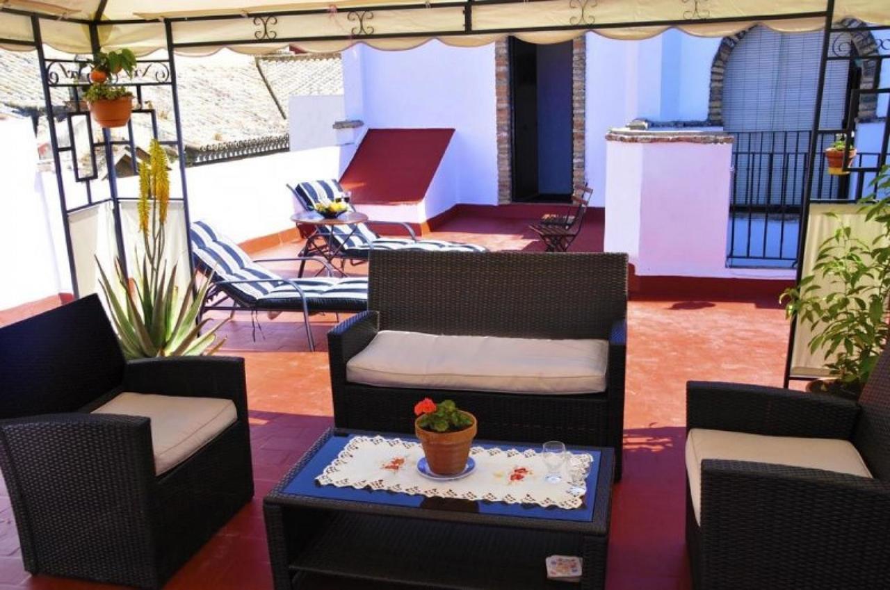 Pension La Montorena Севилья Экстерьер фото